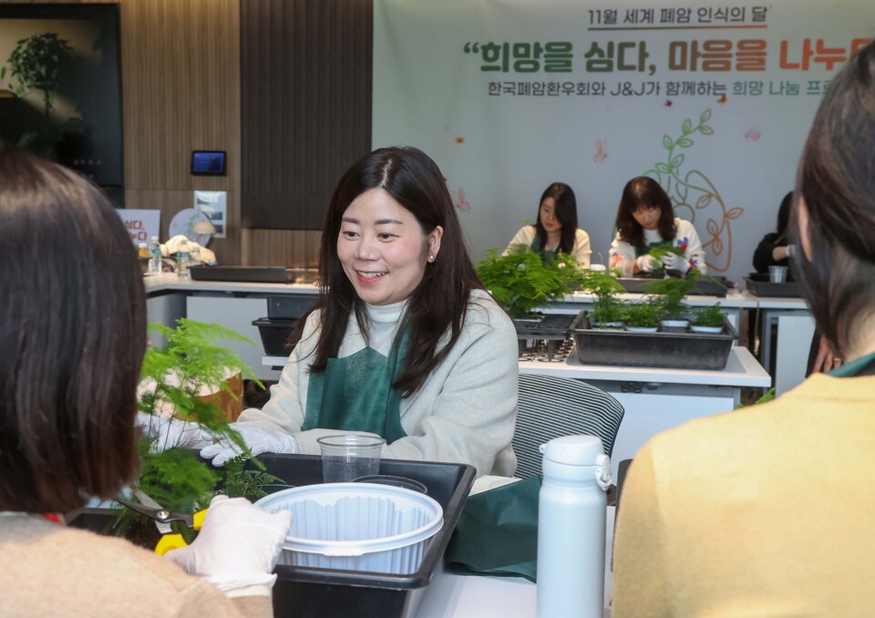 출처 : 존슨앤드존슨