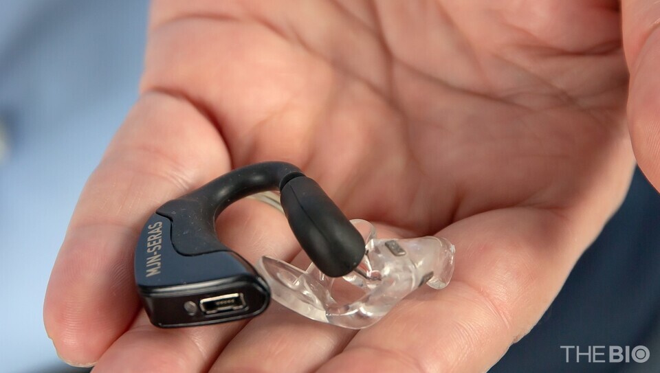 간질 발작 위험을 사전에 예측하는 디지털 헬스 솔루션인 ‘에볼루션 바카라 사이트(EPISERAS)’ 제품 사진 (출처 : 뉴락스팜)